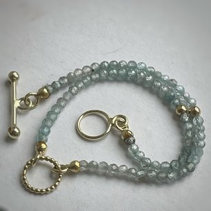 Armband blauwe zirkoon