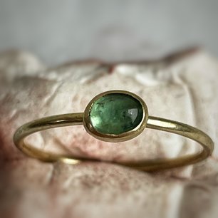 Ring met groene toermalijn